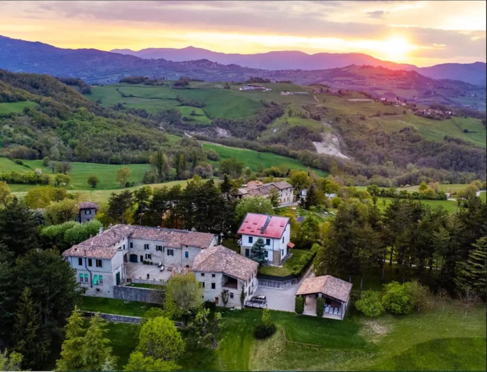 La Corte Bonomini Bed & Breakfast Neviano degli Arduini Exterior foto