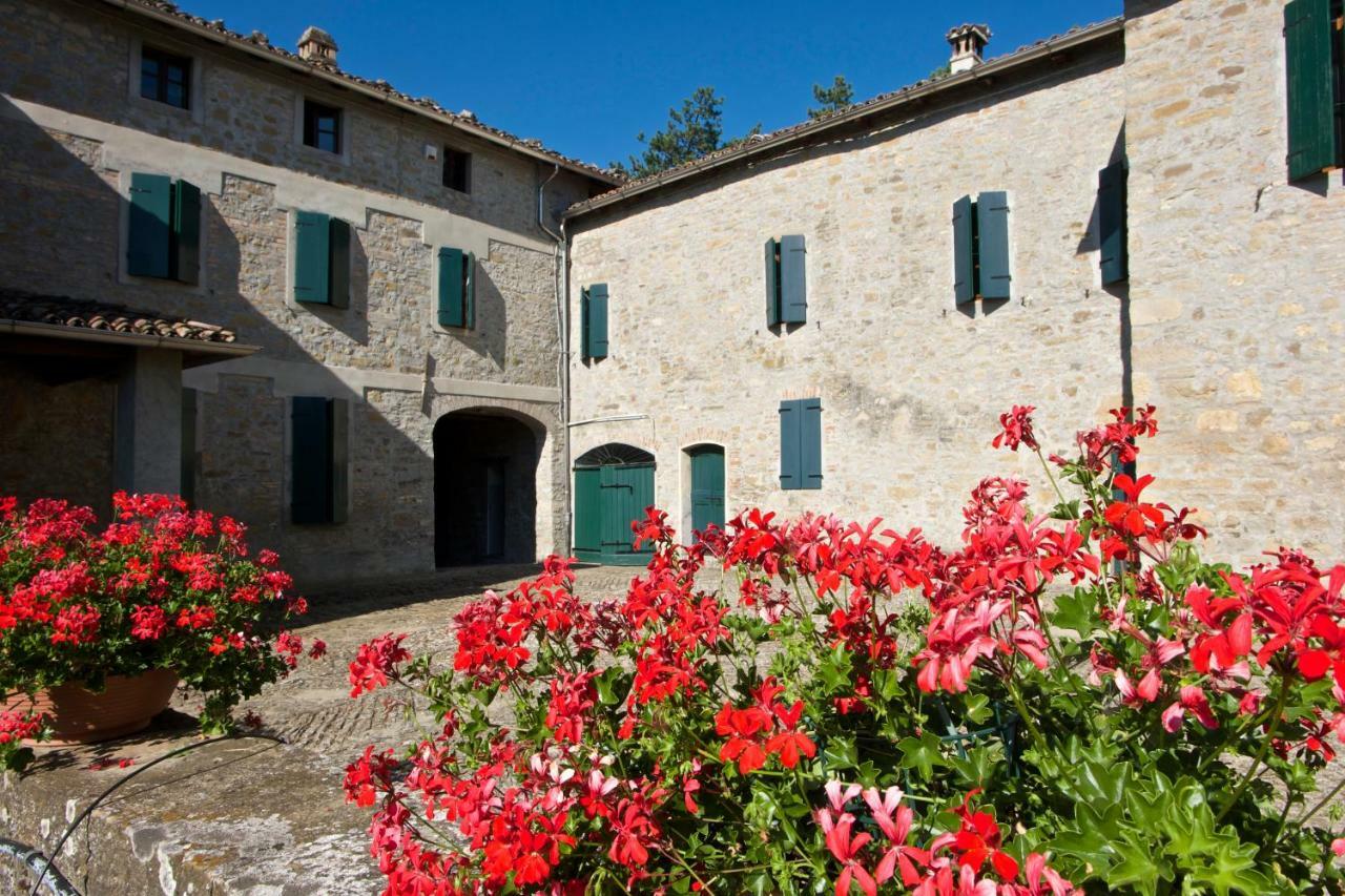 La Corte Bonomini Bed & Breakfast Neviano degli Arduini Exterior foto